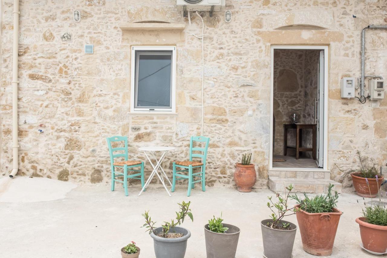 Dina'S Cottage,Near Balos And Elafonisi Kaloudhianá Exteriör bild